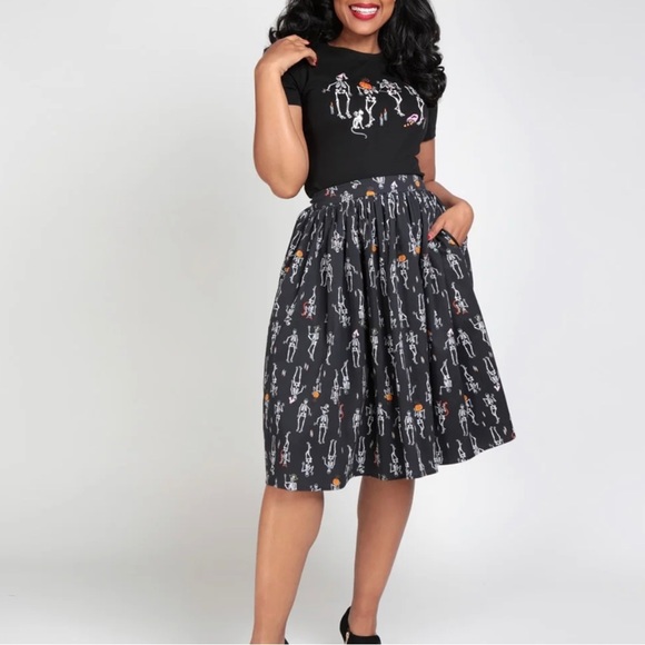 Collectif halloween skeleton trick or treat Skirt xs - Picture 3 of 6